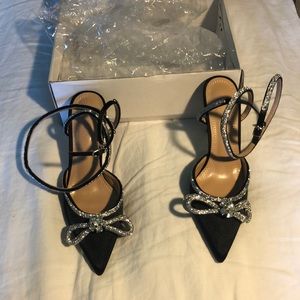 Black beaded ankle strap pumps by arqa size 37